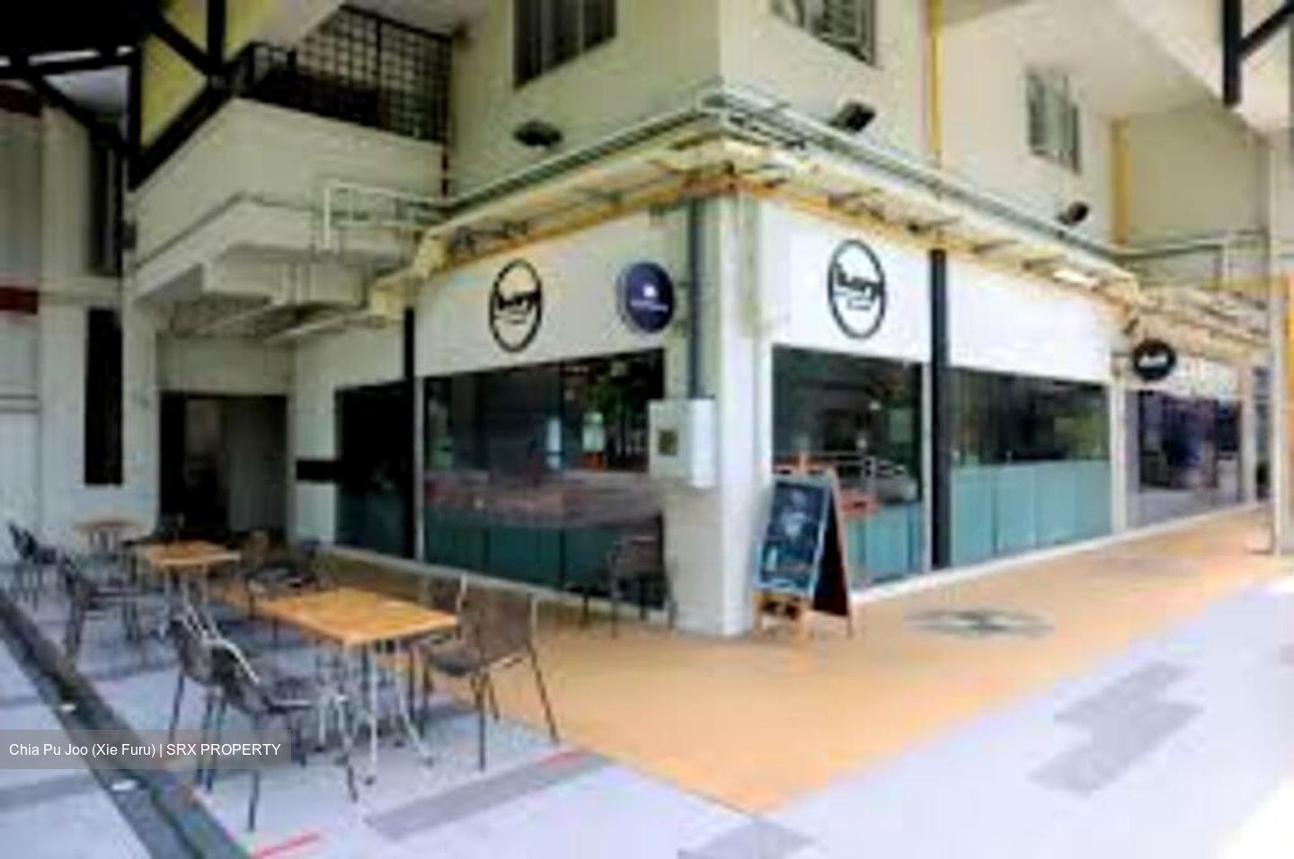 Bedok Reservoir Road (D16), Retail #469280901